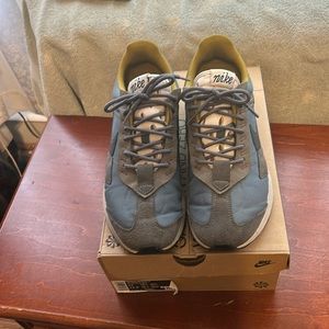 Men’s size 11med. Nike Air Max Pre-DayLX